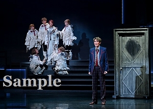 鷹翔　他 舞台写真／宙組宝塚バウホール公演『夢現の先に』