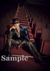 彩風咲奈 2Lスチール2枚組/雪組相模女子大学グリーンホール、NHK大阪ホール公演『ALL BY MYSELF』