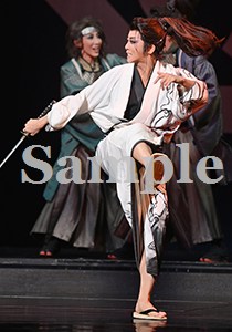 2025宝塚GRAPHポスター（4月号）芹香斗亜A: グッズ - 宝塚