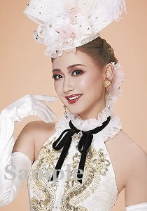 星風まどか スチール写真／花組公演『うたかたの恋』『ENCHANTEMENT―華麗なる香水―』