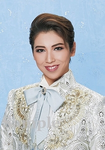 泉まいら スチール写真／花組公演『うたかたの恋』『ENCHANTEMENT―華麗なる香水―』