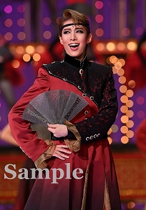 永久輝せあ 舞台写真／花組大劇場公演『うたかたの恋』『ENCHANTEMENT―華麗なる香水―』