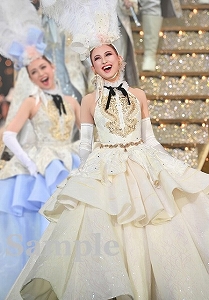 星風まどか 舞台写真／花組大劇場公演『うたかたの恋』『ENCHANTEMENT―華麗なる香水―』