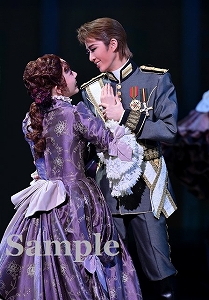 永久輝・美羽 舞台写真／花組大劇場公演『うたかたの恋』『ENCHANTEMENT―華麗なる香水―』