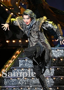 礼真琴 舞台写真／星組東京公演『ディミトリ～曙光に散る、紫の花～』『JAGUAR BEAT―ジャガービート―』