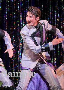 瑠風輝 舞台写真／宙組東京国際フォーラム ホールC公演『MAKAZE IZM』