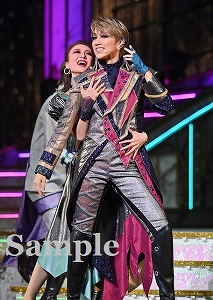 真風・潤 舞台写真／宙組東京国際フォーラム ホールC公演『MAKAZE IZM』