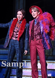 真風・桜木 舞台写真／宙組東京国際フォーラム ホールC公演『MAKAZE IZM』