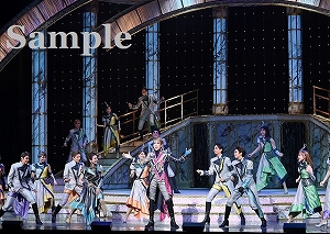 真風　他 舞台写真／宙組東京国際フォーラム ホールC公演『MAKAZE IZM』