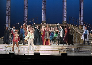 真風　他 舞台写真／宙組東京国際フォーラム ホールC公演『MAKAZE IZM』