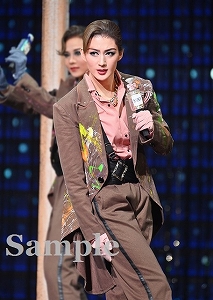 聖乃あすか 舞台写真／花組東京公演『うたかたの恋』『ENCHANTEMENT―華麗なる香水―』