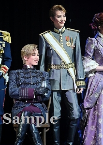 柚香・永久輝 舞台写真／花組東京公演『うたかたの恋』『ENCHANTEMENT―華麗なる香水―』