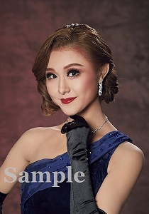 春乃さくら スチール写真／宙組公演『カジノ・ロワイヤル～我が名はボンド～』