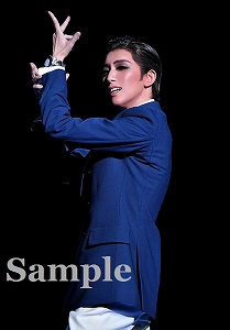 真風涼帆 舞台写真／宙組大劇場公演『カジノ・ロワイヤル～我が名はボンド～』