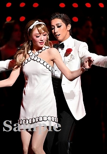 真風・潤 舞台写真／宙組大劇場公演『カジノ・ロワイヤル～我が名はボンド～』