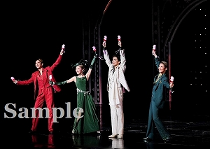 真風・芹香・桜木・潤 舞台写真／「真風涼帆サヨナラショー」