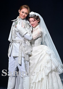 希波・七彩 舞台写真／花組東京新人公演『うたかたの恋』