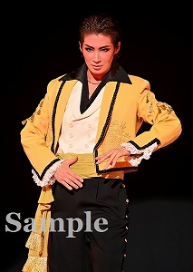 瀬央ゆりあ 舞台写真／星組全国ツアー公演『バレンシアの熱い花』『パッション・ダムール・アゲイン！』