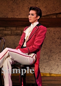 極美慎 舞台写真／星組全国ツアー公演『バレンシアの熱い花』『パッション・ダムール・アゲイン！』