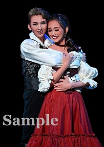 凪七・舞空 舞台写真／星組全国ツアー公演『バレンシアの熱い花』『パッション・ダムール・アゲイン！』