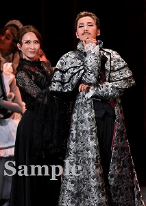 紫門・有沙 舞台写真／星組梅田芸術劇場シアター・ドラマシティ公演『Le Rouge et le Noir～赤と黒～』