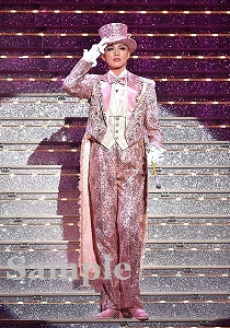 彩風咲奈 舞台写真／雪組大劇場公演『Lilacの夢路』『ジュエル・ド・パリ!!』