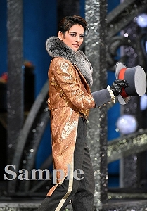 朝美絢 舞台写真／雪組大劇場公演『Lilacの夢路』『ジュエル・ド・パリ!!』