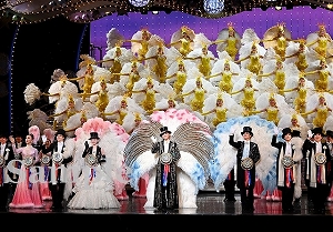 フィナーレ 舞台写真／雪組大劇場公演『Lilacの夢路』『ジュエル・ド・パリ!!』