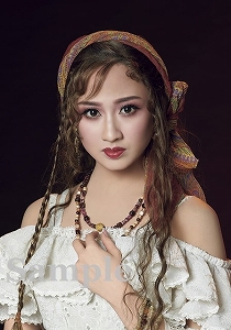 星風まどか スチール写真／花組梅田芸術劇場メインホール、東京建物 Brillia HALL公演『二人だけの戦場』