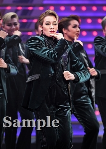 鷹翔千空 舞台写真／宙組東京公演『カジノ・ロワイヤル～我が名はボンド～』