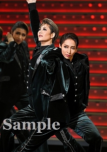 芹香・桜木 舞台写真／宙組東京公演『カジノ・ロワイヤル～我が名はボンド～』