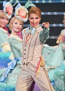 縣千 舞台写真／雪組東京公演『Lilacの夢路』『ジュエル・ド・パリ!!』