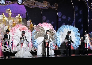 フィナーレ 舞台写真／雪組東京公演『Lilacの夢路』『ジュエル・ド・パリ!!』