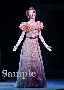 海乃美月 舞台写真／月組東急シアターオーブ公演『DEATH TAKES A HOLIDAY』