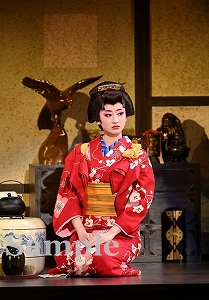 星風まどか 舞台写真／花組大劇場公演『鴛鴦歌合戦』『GRAND MIRAGE！』