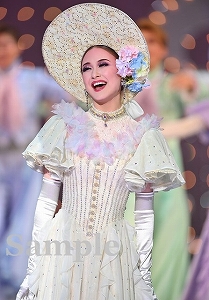 星風まどか 舞台写真／花組大劇場公演『鴛鴦歌合戦』『GRAND MIRAGE！』