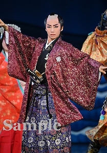 紫門ゆりや 舞台写真／花組大劇場公演『鴛鴦歌合戦』『GRAND MIRAGE！』