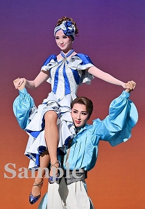 星風・一之瀬 舞台写真／花組大劇場公演『鴛鴦歌合戦』『GRAND MIRAGE！』