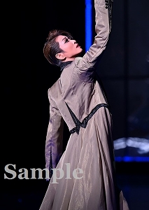 礼真琴 舞台写真／星組東京公演『1789―バスティーユの恋人たち―』