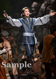 桜木みなと 舞台写真／宙組東京建物 Brillia HALL公演『Xcalibur エクスカリバー』