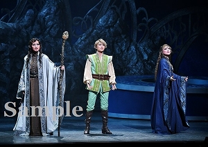 芹香・若翔・真白 舞台写真／宙組東京建物 Brillia HALL公演『Xcalibur エクスカリバー』