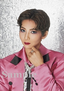 夢奈瑠音 スチール写真／月組公演『フリューゲル ―君がくれた翼―』『万華鏡百景色』