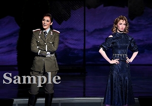 月城・海乃 舞台写真／月組大劇場公演『フリューゲル―君がくれた翼―』『万華鏡百景色』