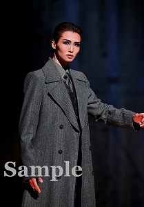 彩路ゆりか 舞台写真／月組新人公演『フリューゲル―君がくれた翼―』