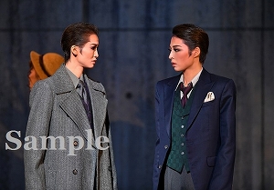 瑠皇・彩路 舞台写真／月組新人公演『フリューゲル―君がくれた翼―』