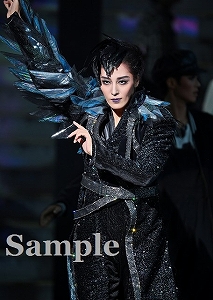 月城かなと 舞台写真／月組東京公演『フリューゲル―君がくれた翼 