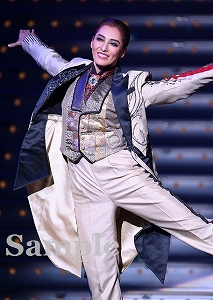 月城かなと 舞台写真／月組東京公演『フリューゲル―君がくれた翼―』『万華鏡百景色』