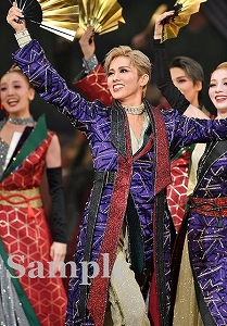 彩風咲奈 舞台写真／雪組大劇場公演『ボイルド・ドイル・オンザ・トイル・トレイル』『FROZEN HOLIDAY』