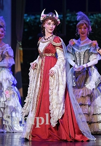 夢白あや 舞台写真／雪組大劇場公演『ボイルド・ドイル・オンザ・トイル・トレイル』『FROZEN HOLIDAY』