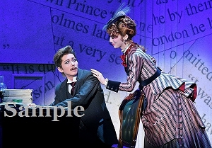 彩風・夢白 舞台写真／雪組大劇場公演『ボイルド・ドイル・オンザ・トイル・トレイル』『FROZEN HOLIDAY』